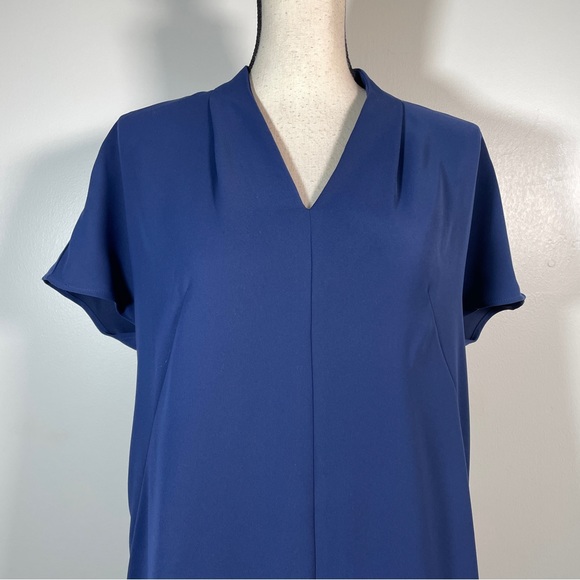 Land's End Navy Blue V Neck Short Cap Sleeve Crepe Shift Dress 4 - Picture 3 of 9